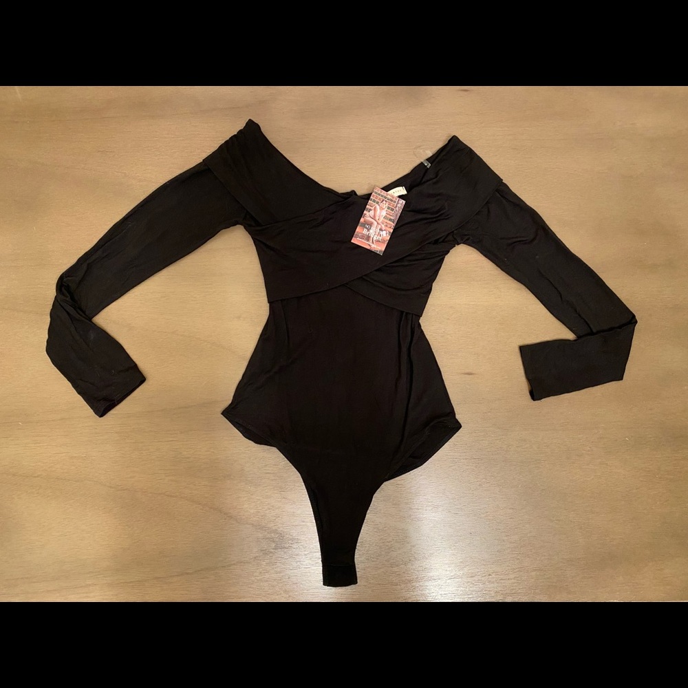 BNWT off the shoulder body suit - No rest for Bridget boutique